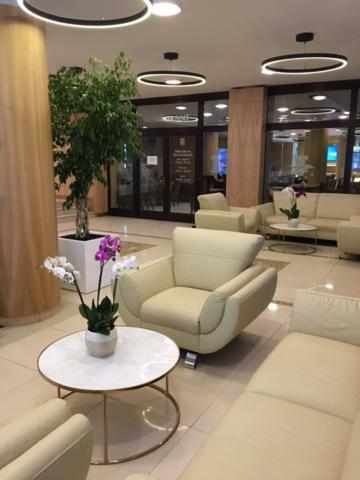 Hotel Tomis Мамая Екстер'єр фото